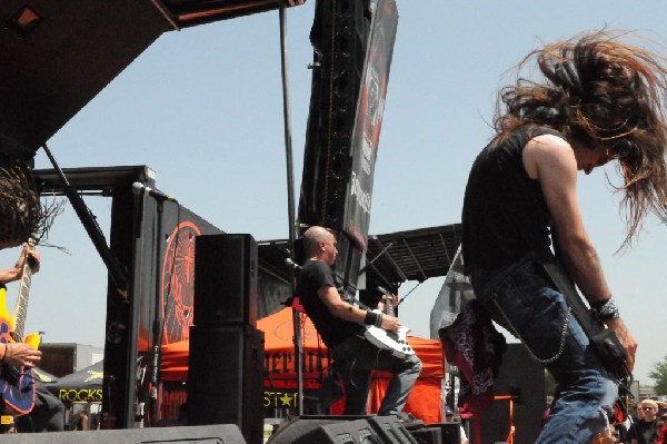 Powderburn at the Mayhem Festival Verizon Wireless Amphitheater