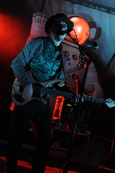 Primus at Stubb's BarBQ, Austin, Texas 05/24/11 - photo by jeff barringer