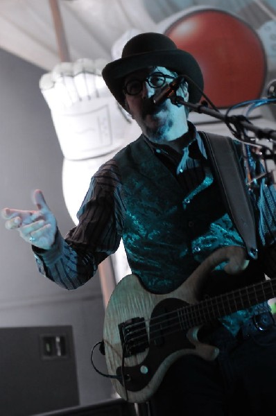 Primus at Stubb's BarBQ, Austin, Texas 05/24/11 - photo by jeff barringer