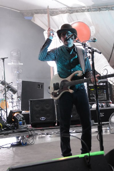 Primus at Stubb's BarBQ, Austin, Texas 05/24/11 - photo by jeff barringer