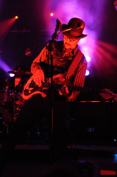 Primus at Stubb's BarBQ, Austin, Texas 05/24/11 - photo by jeff barringer
