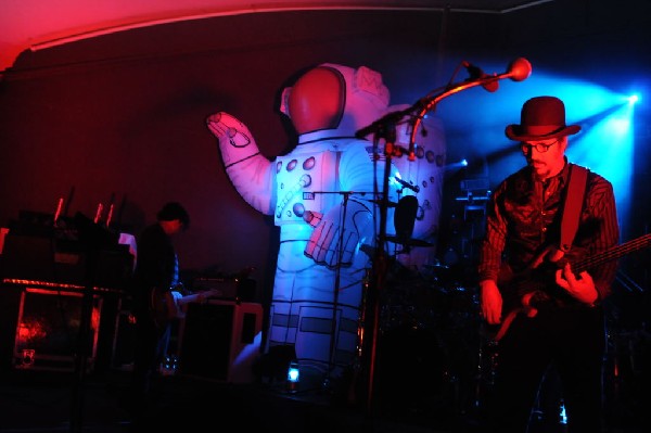 Primus at Stubb's BarBQ, Austin, Texas 05/24/11 - photo by jeff barringer