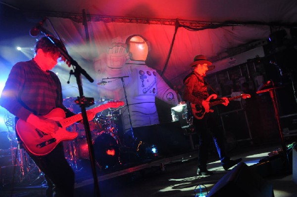 Primus at Stubb's BarBQ, Austin, Texas 05/24/11 - photo by jeff barringer