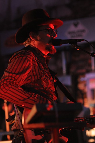 Primus at Stubb's BarBQ, Austin, Texas 05/24/11 - photo by jeff barringer