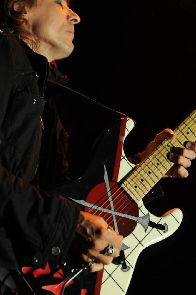 Ratt at the AT&T Center in San Antonio, Texas 07/23/10 - photo by Jeff