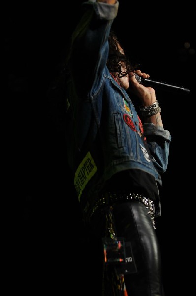 Ratt at the AT&T Center in San Antonio, Texas 07/23/10 - photo by Jeff
