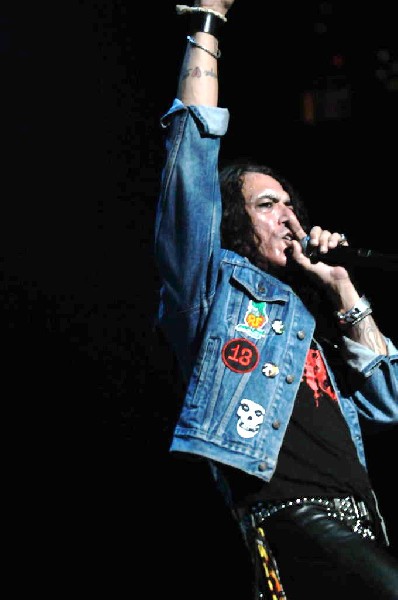 Ratt at the AT&T Center in San Antonio, Texas 07/23/10 - photo by Jeff