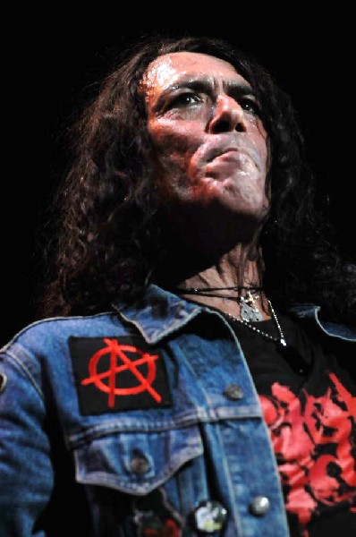 Ratt at the AT&T Center in San Antonio, Texas 07/23/10 - photo by Jeff