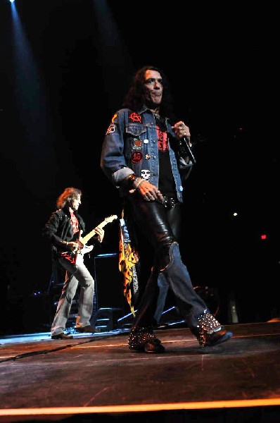 Ratt at the AT&T Center in San Antonio, Texas 07/23/10 - photo by Jeff