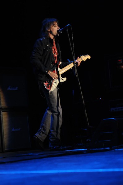 Ratt at the AT&T Center in San Antonio, Texas 07/23/10 - photo by Jeff