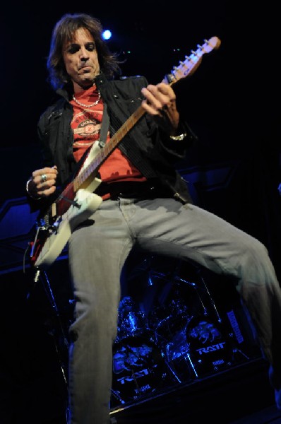 Ratt at the AT&T Center in San Antonio, Texas 07/23/10 - photo by Jeff