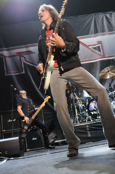 Ratt at the AT&T Center in San Antonio, Texas 07/23/10 - photo by Jeff