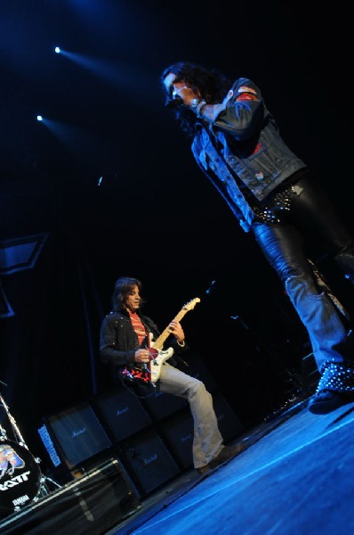 Ratt at the AT&T Center in San Antonio, Texas 07/23/10 - photo by Jeff