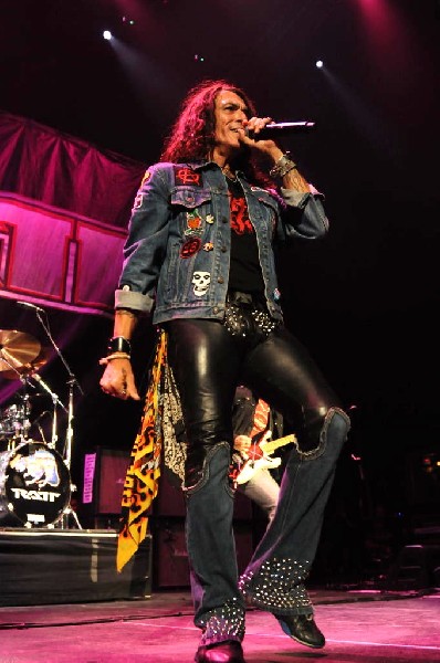 Ratt at the AT&T Center in San Antonio, Texas 07/23/10 - photo by Jeff