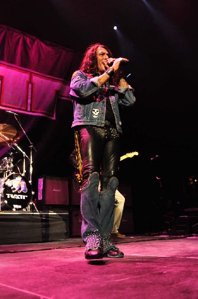 Ratt at the AT&T Center in San Antonio, Texas 07/23/10 - photo by Jeff