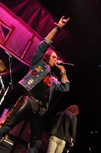 Ratt at the AT&T Center in San Antonio, Texas 07/23/10 - photo by Jeff