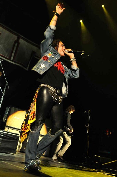 Ratt at the AT&T Center in San Antonio, Texas 07/23/10 - photo by Jeff