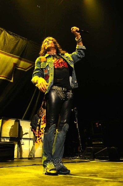 Ratt at the AT&T Center in San Antonio, Texas 07/23/10 - photo by Jeff