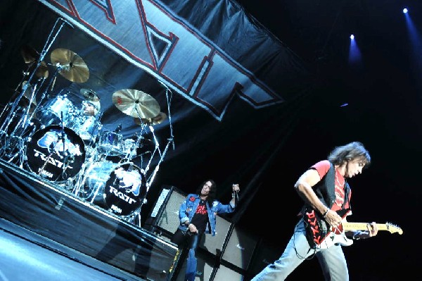 Ratt at the AT&T Center in San Antonio, Texas 07/23/10 - photo by Jeff