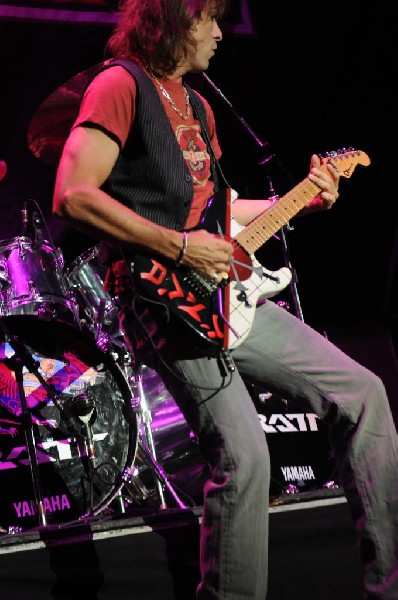 Ratt at the AT&T Center in San Antonio, Texas 07/23/10 - photo by Jeff