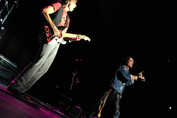 Ratt at the AT&T Center in San Antonio, Texas 07/23/10 - photo by Jeff