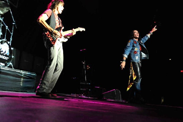 Ratt at the AT&T Center in San Antonio, Texas 07/23/10 - photo by Jeff