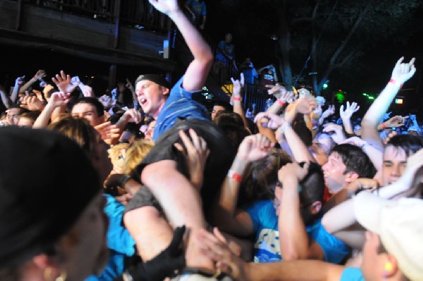 Rise Against at Stubb's BarBQ, Austin, Texas April 19, 2011 - photo by Jeff