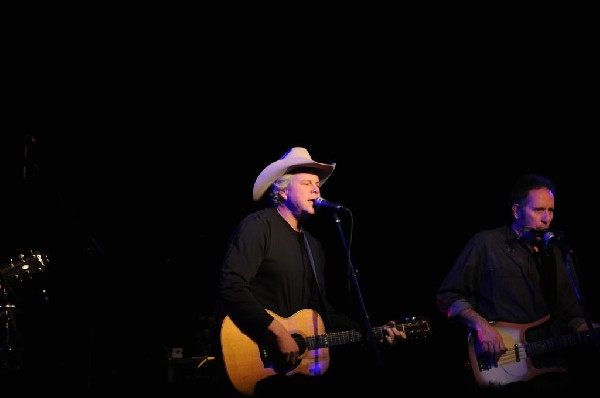 Robert Earl Keen at La Zona Rosa, Austin, Texas