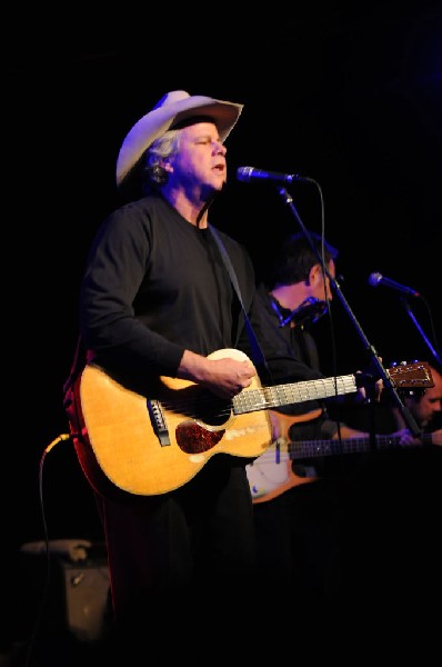 Robert Earl Keen at La Zona Rosa, Austin, Texas