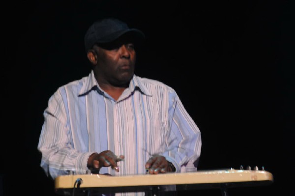 Robert Randolph on the Experience Hendrix Tour, ACL Live at the Moody Theat