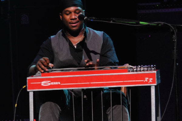 Robert Randolph on the Experience Hendrix Tour, ACL Live at the Moody Theat