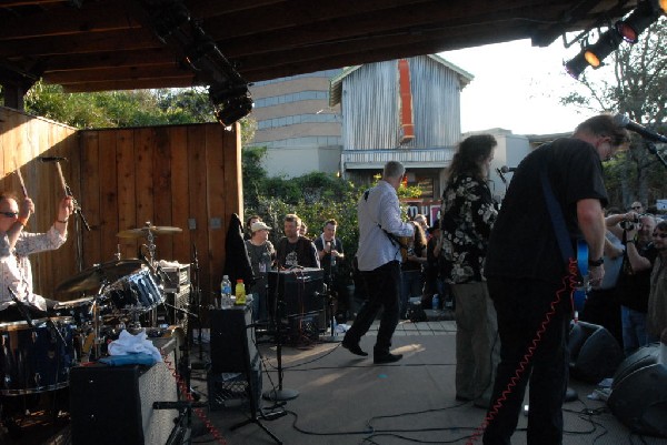 Roky Erickson & The Explosives