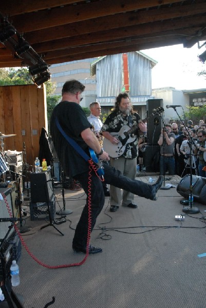 Roky Erickson & The Explosives