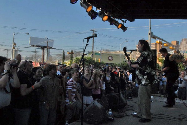 Roky Erickson & The Explosives