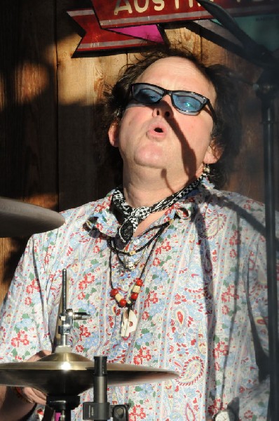 Roky Erickson & The Explosives