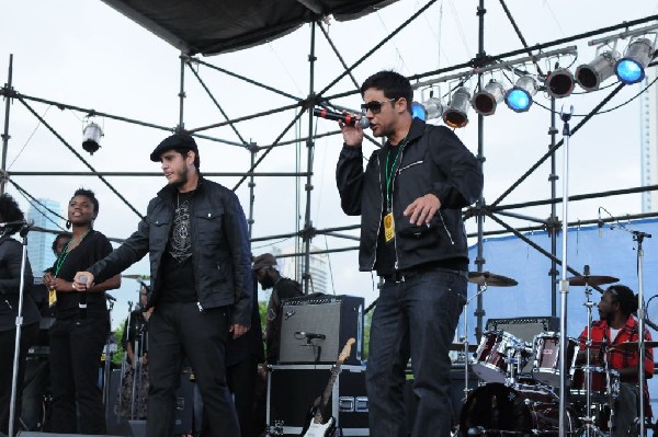 Roots Revealers at the Austin Reggae Festival, 04/17/10, Auditorium Shores,