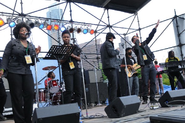 Roots Revealers at the Austin Reggae Festival, 04/17/10, Auditorium Shores,