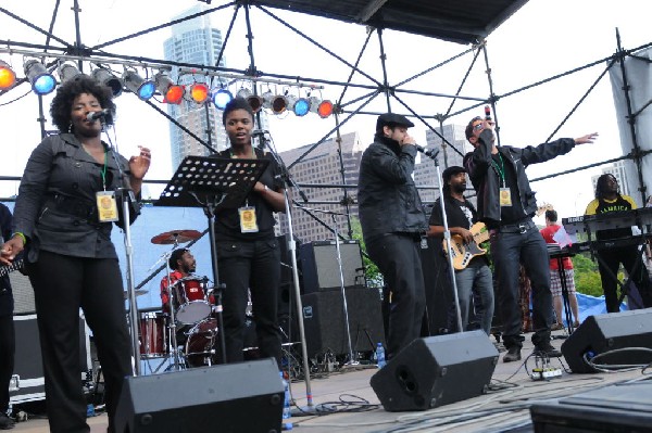 Roots Revealers at the Austin Reggae Festival, 04/17/10, Auditorium Shores,