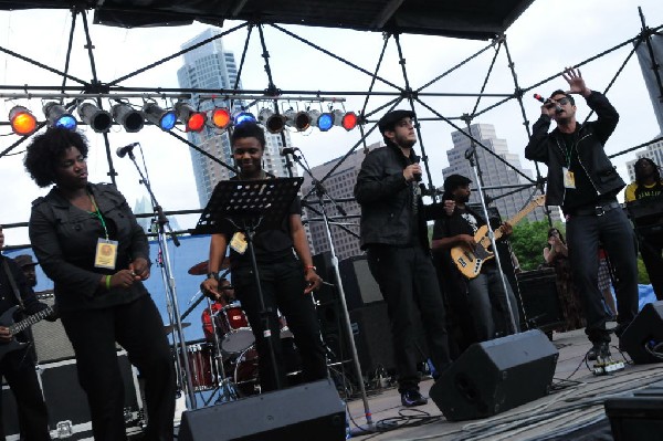 Roots Revealers at the Austin Reggae Festival, 04/17/10, Auditorium Shores,