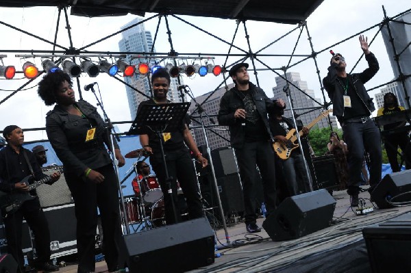 Roots Revealers at the Austin Reggae Festival, 04/17/10, Auditorium Shores,