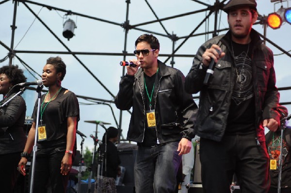 Roots Revealers at the Austin Reggae Festival, 04/17/10, Auditorium Shores,
