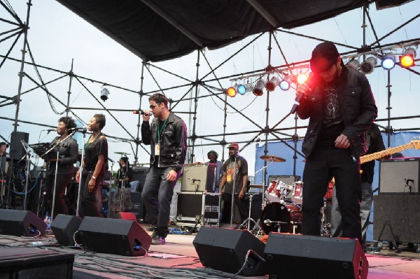 Roots Revealers at the Austin Reggae Festival, 04/17/10, Auditorium Shores,