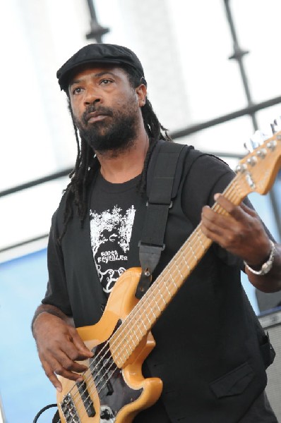 Roots Revealers at the Austin Reggae Festival, 04/17/10, Auditorium Shores,