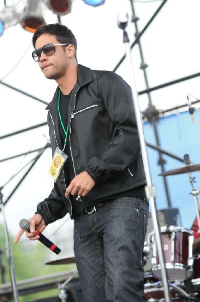 Roots Revealers at the Austin Reggae Festival, 04/17/10, Auditorium Shores,