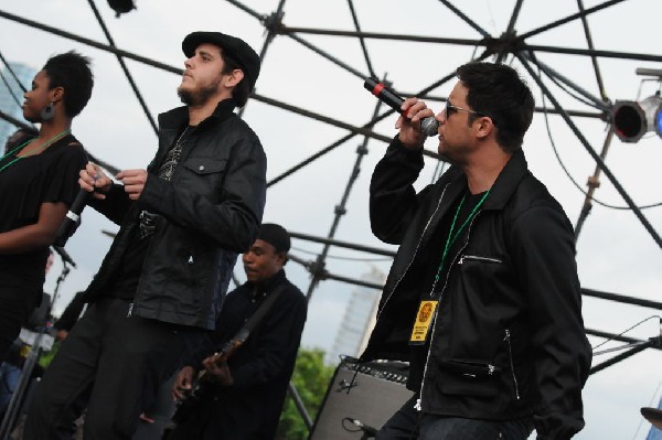 Roots Revealers at the Austin Reggae Festival, 04/17/10, Auditorium Shores,