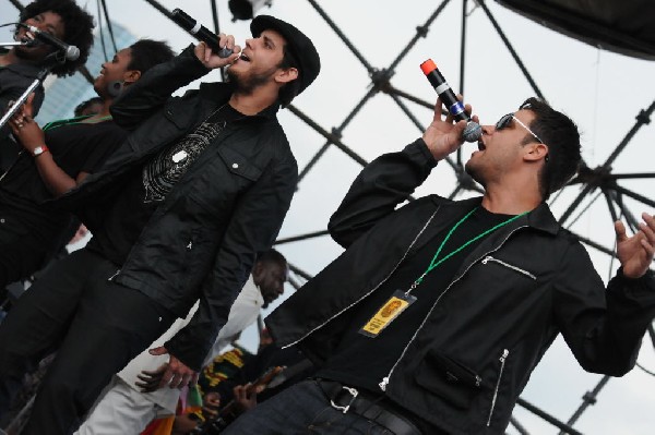Roots Revealers at the Austin Reggae Festival, 04/17/10, Auditorium Shores,