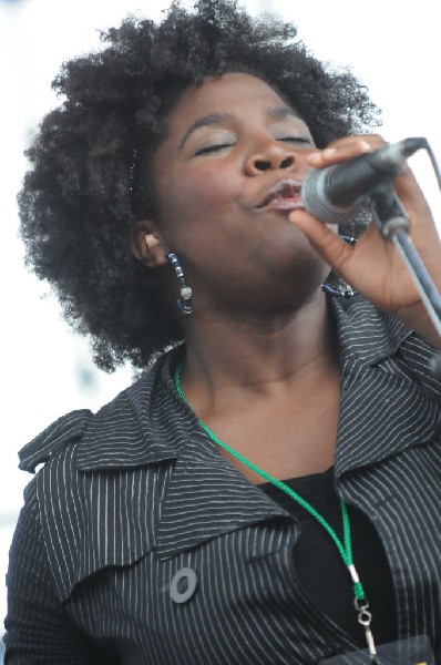Roots Revealers at the Austin Reggae Festival, 04/17/10, Auditorium Shores,