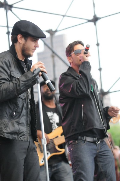 Roots Revealers at the Austin Reggae Festival, 04/17/10, Auditorium Shores,