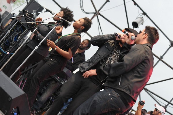 Roots Revealers at the Austin Reggae Festival, 04/17/10, Auditorium Shores,
