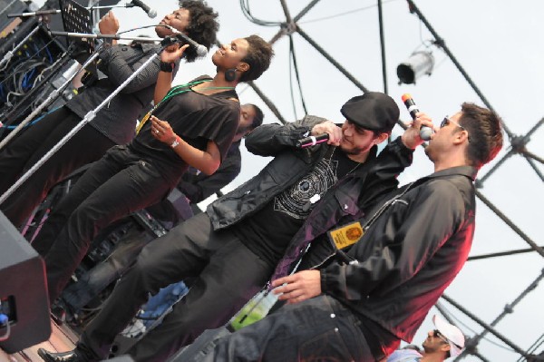 Roots Revealers at the Austin Reggae Festival, 04/17/10, Auditorium Shores,